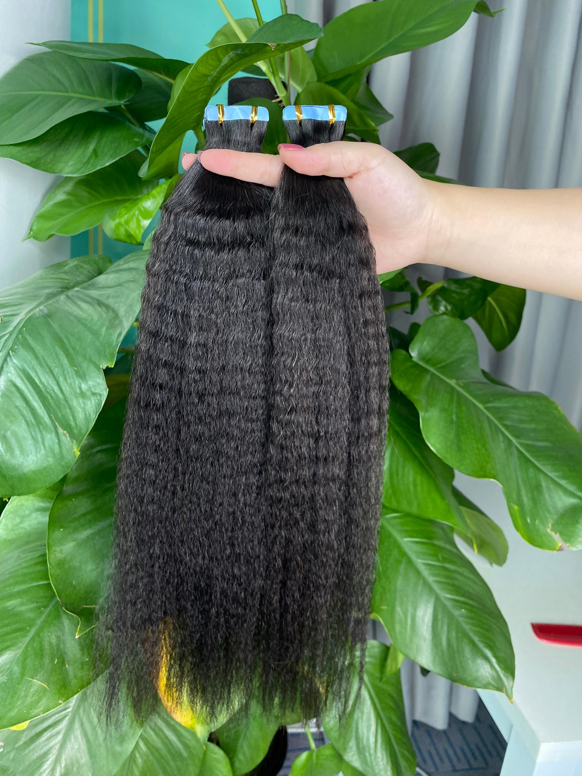 Kinky Straight Tape-In Extensions